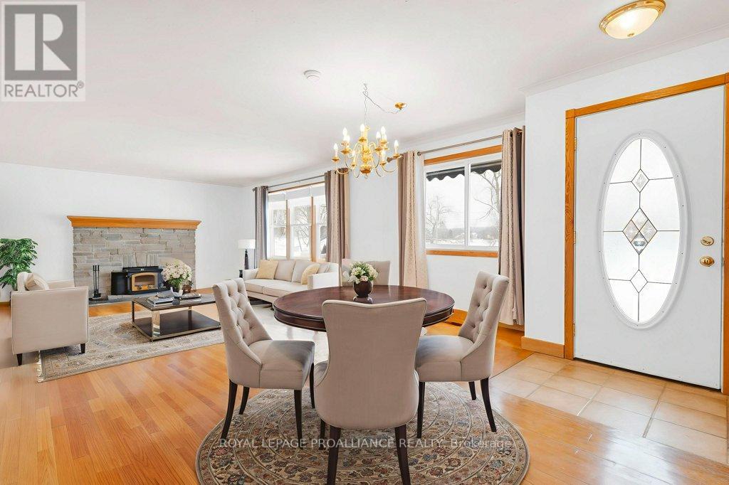 556 Rosebush Road, Quinte West, Ontario  K0K 2C0 - Photo 8 - X13024612