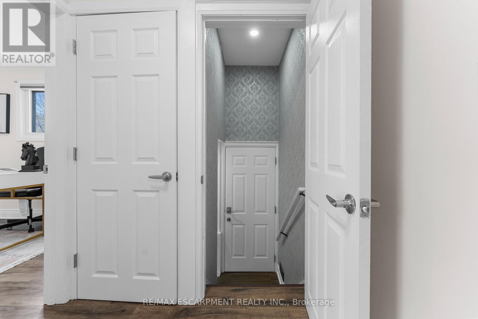 53 Brucedale Avenue E, Hamilton, Ontario  L9A 1N2 - Photo 29 - X13024546