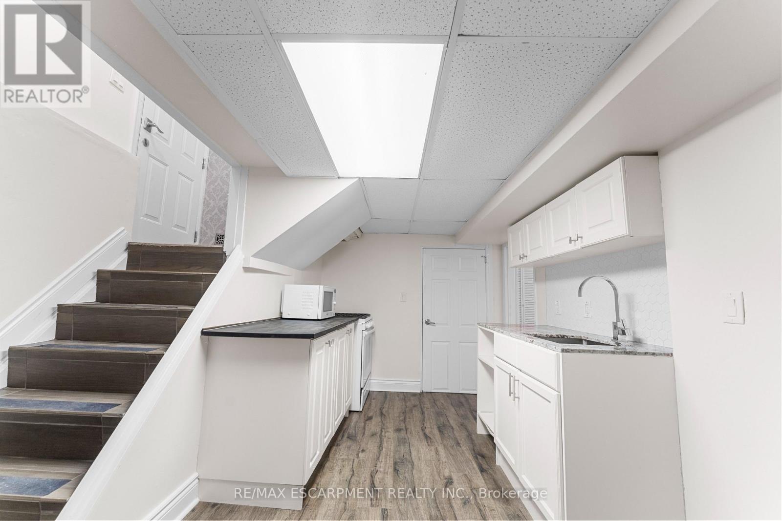 53 Brucedale Avenue E, Hamilton, Ontario  L9A 1N2 - Photo 32 - X13024546