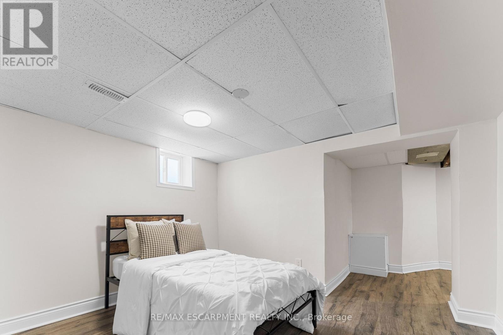 53 Brucedale Avenue E, Hamilton, Ontario  L9A 1N2 - Photo 34 - X13024546