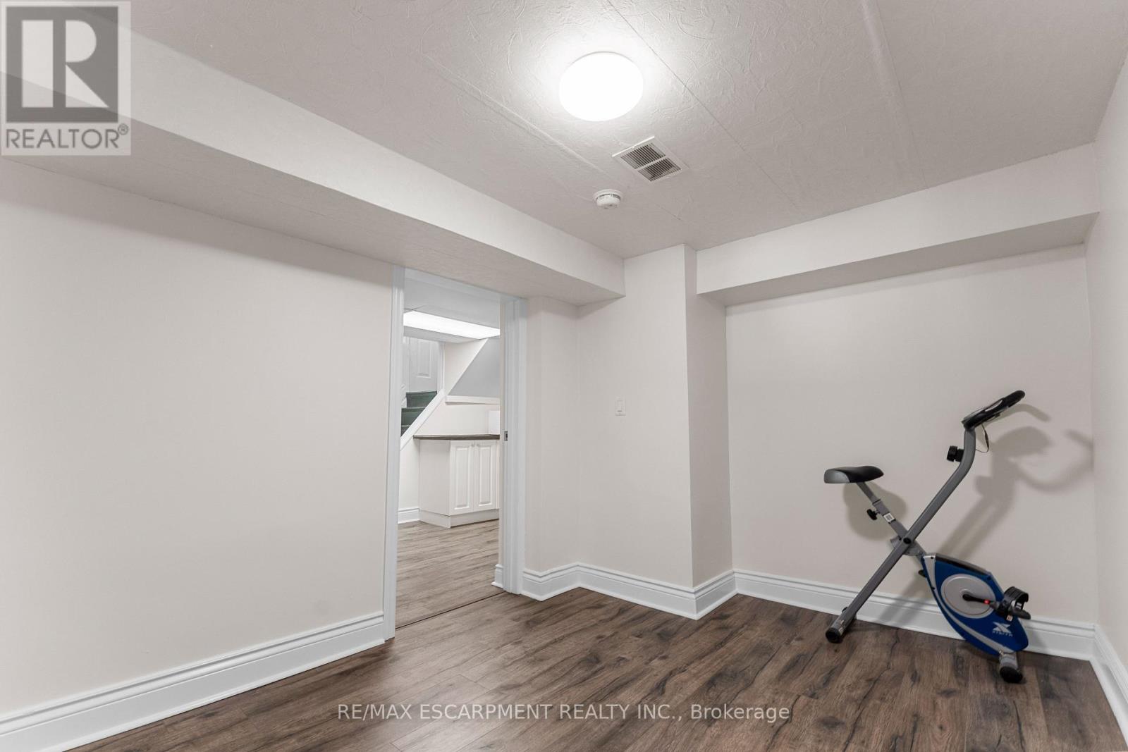 53 Brucedale Avenue E, Hamilton, Ontario  L9A 1N2 - Photo 39 - X13024546