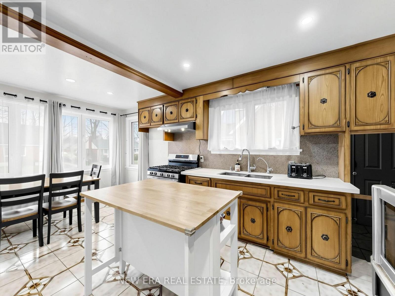 48 Christopher Drive, Cambridge, Ontario  N1R 4R6 - Photo 12 - X13024608