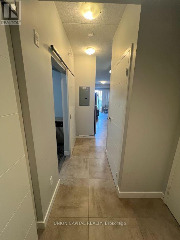 B207 - 62 Balsam Street, Waterloo, Ontario  N2L 3H2 - Photo 2 - X13024614