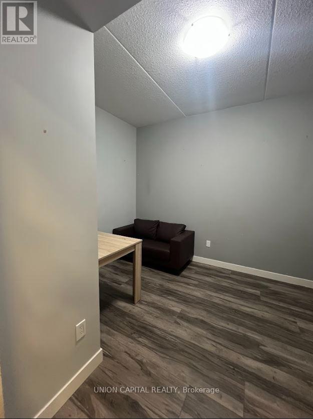 B207 - 62 Balsam Street, Waterloo, Ontario  N2L 3H2 - Photo 7 - X13024614