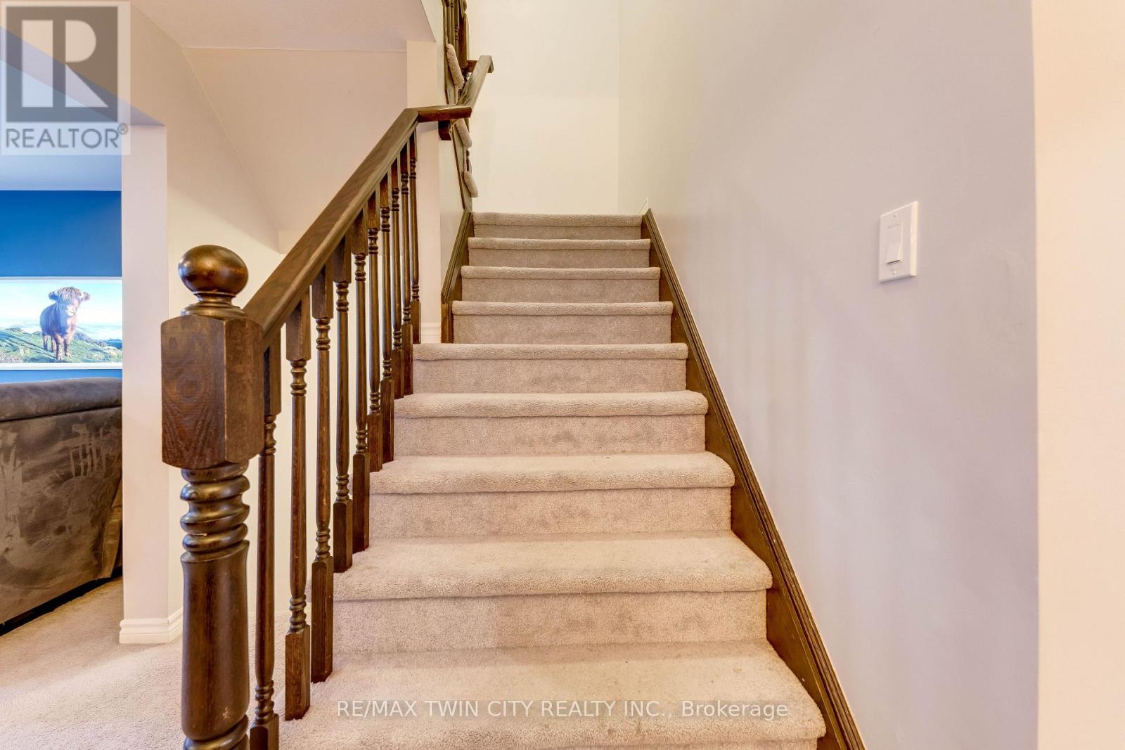 21 Postmaster Drive, Kitchener, Ontario  N2R 0J2 - Photo 15 - X13024668