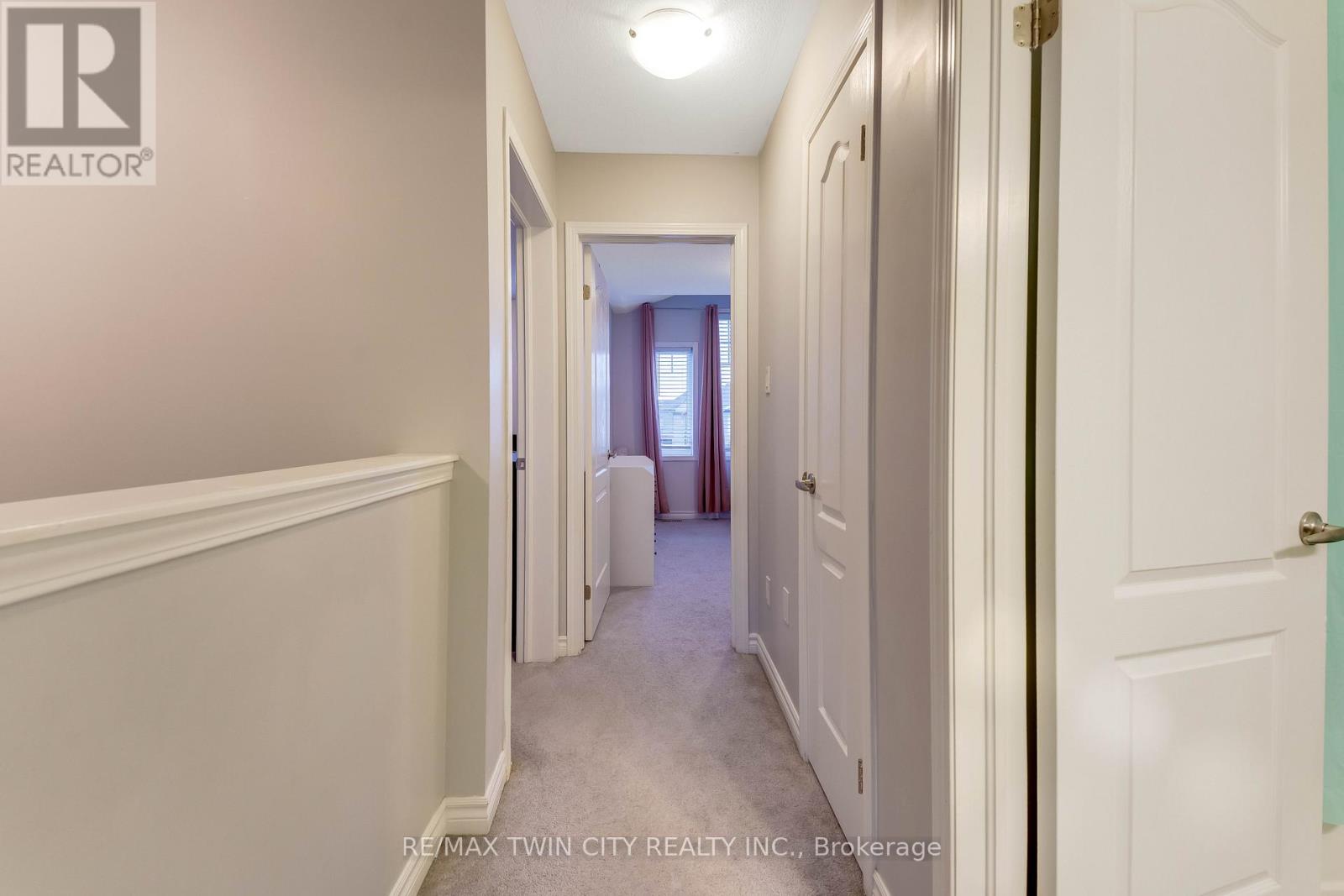 21 Postmaster Drive, Kitchener, Ontario  N2R 0J2 - Photo 16 - X13024668