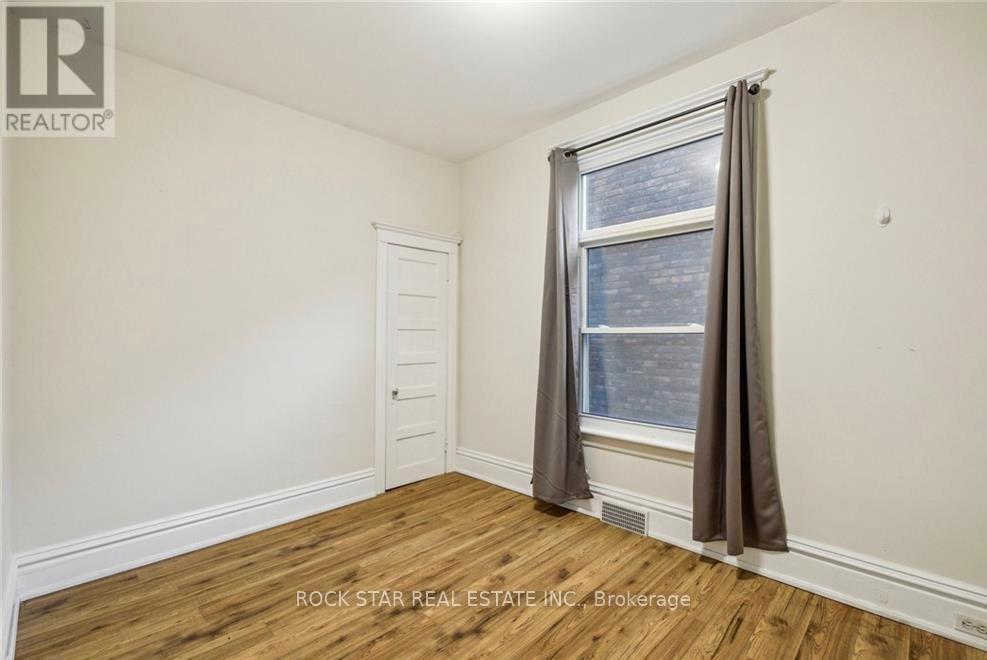 Main - 51 Smith Avenue, Hamilton, Ontario  L8L 5P2 - Photo 10 - X13024706