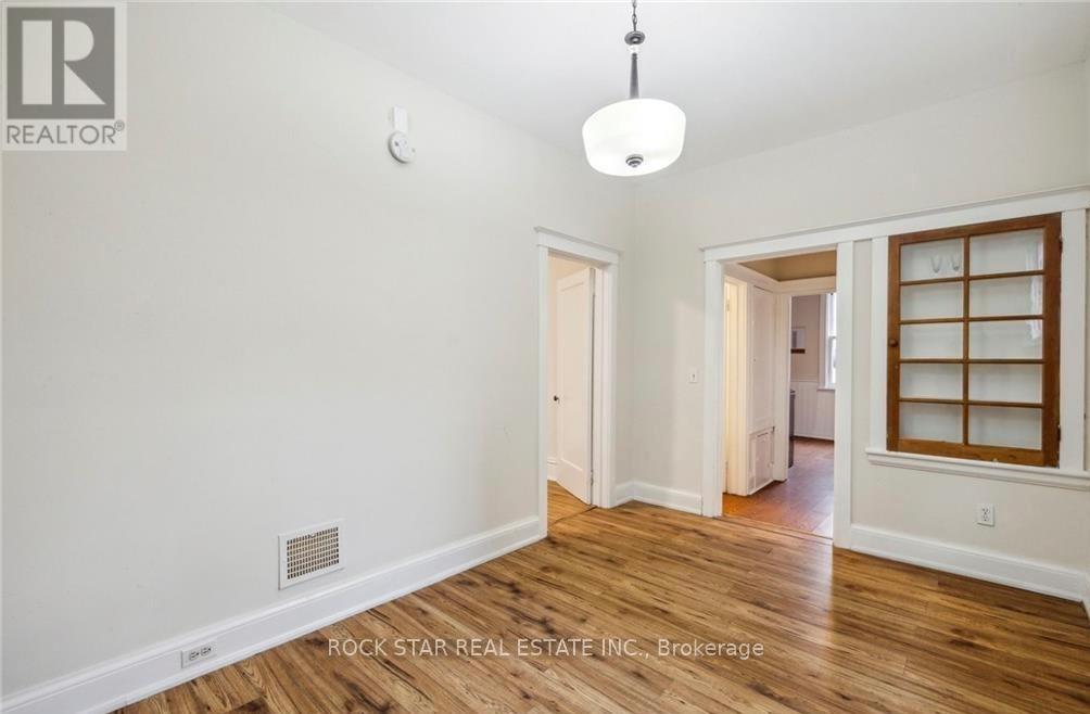 Main - 51 Smith Avenue, Hamilton, Ontario  L8L 5P2 - Photo 12 - X13024706