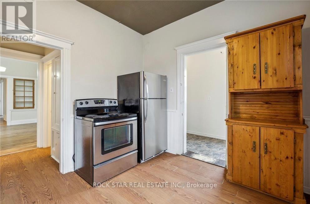 Main - 51 Smith Avenue, Hamilton, Ontario  L8L 5P2 - Photo 5 - X13024706