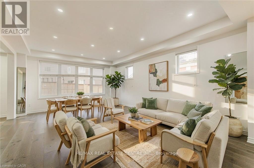 11 Compass Trail, Cambridge, Ontario  N3E 0B7 - Photo 12 - X13024720