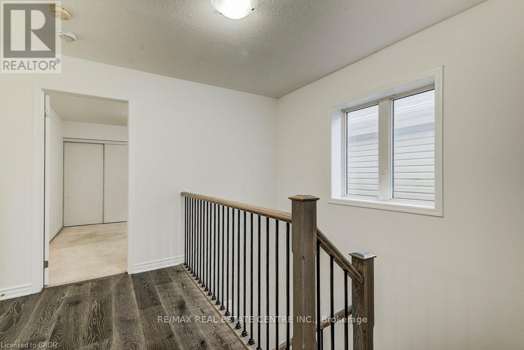 11 Compass Trail, Cambridge, Ontario  N3E 0B7 - Photo 21 - X13024720