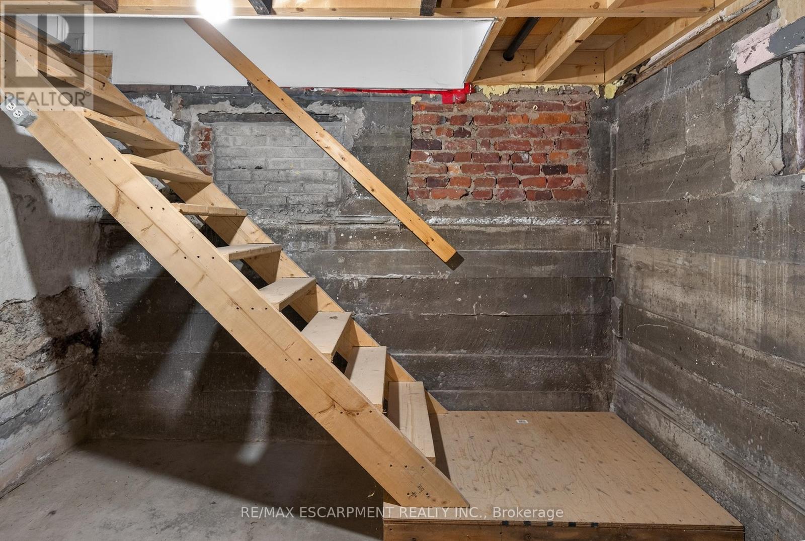 149 Elgin Street, Brantford, Ontario  N3S 5A4 - Photo 38 - X13024738