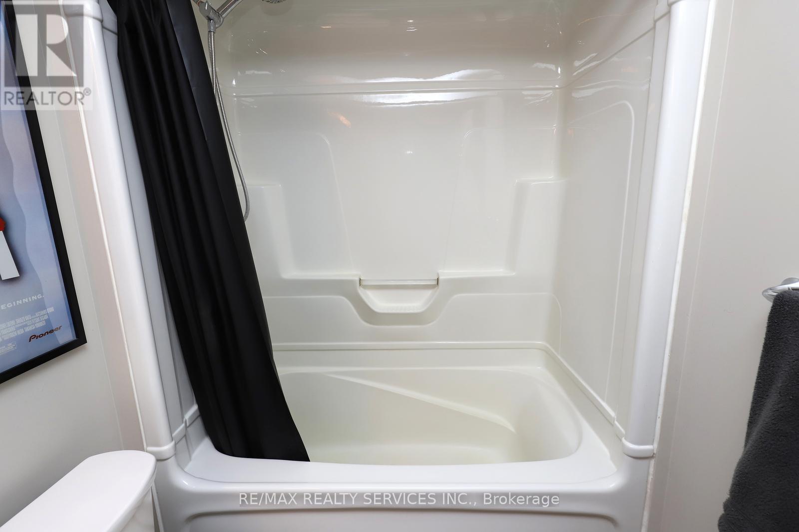 301 - 60 Lynnmore Street, Guelph, Ontario  N1L 0J8 - Photo 27 - X13024750