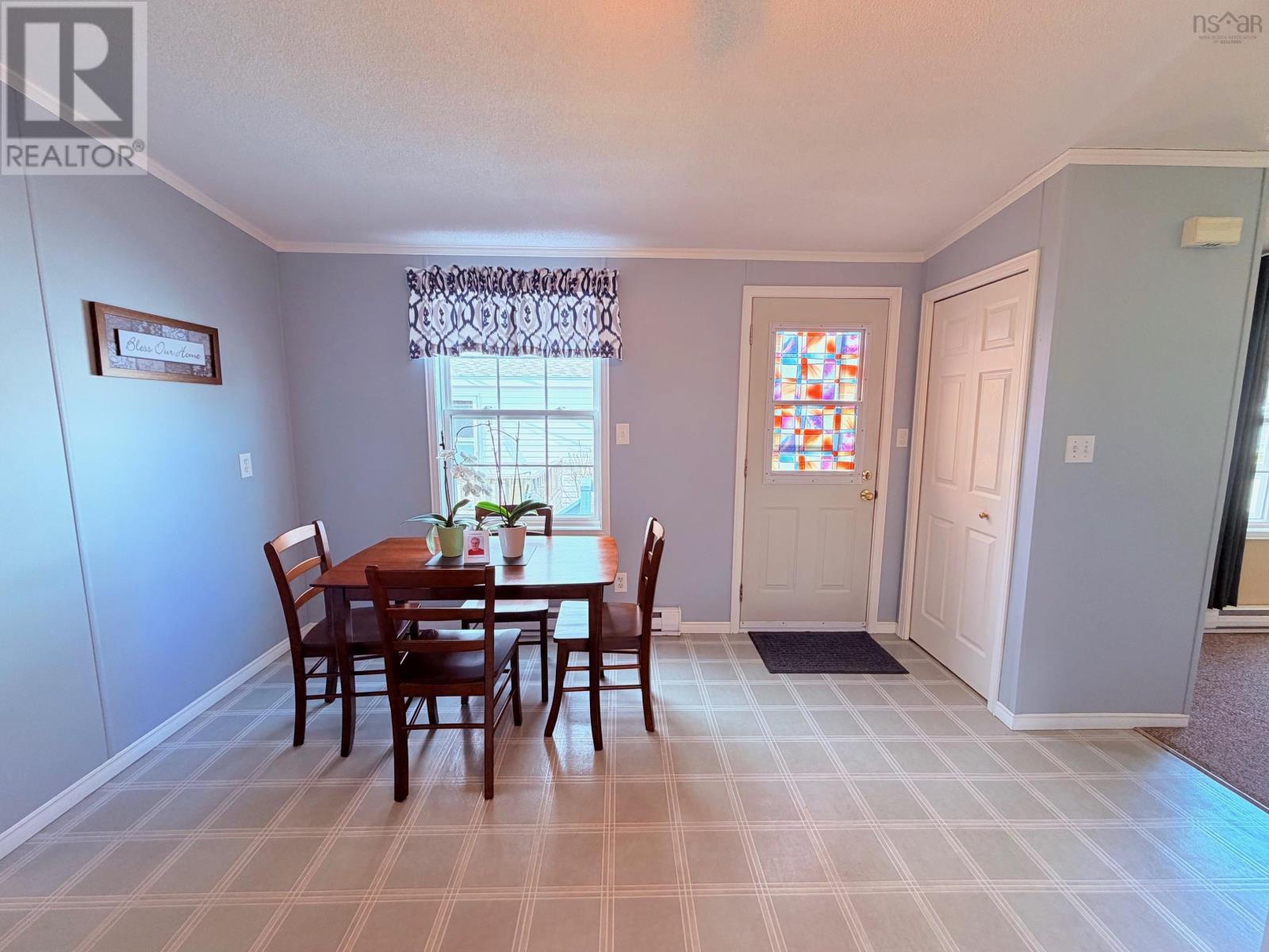 44 Clairmount Avenue, Bridgewater, Nova Scotia  B4V 4C8 - Photo 8 - 202608113