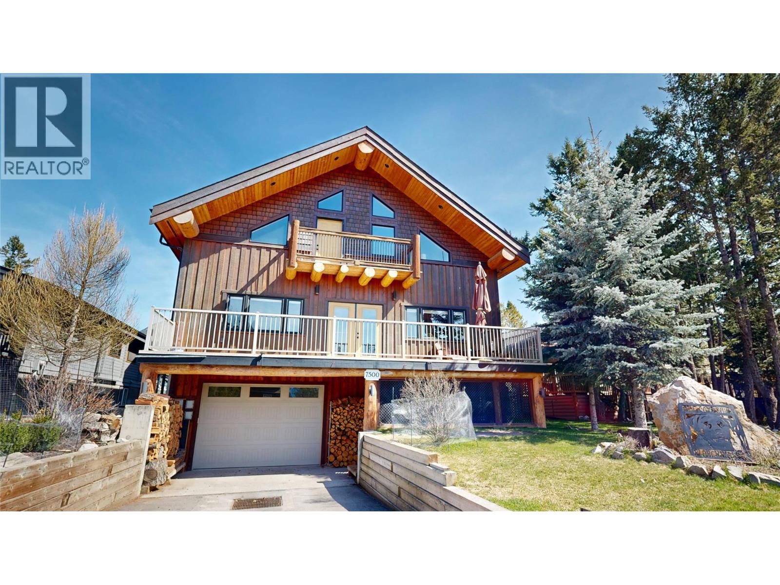 7500 PINE CONE Lane, Radium Hot Springs, British Columbia