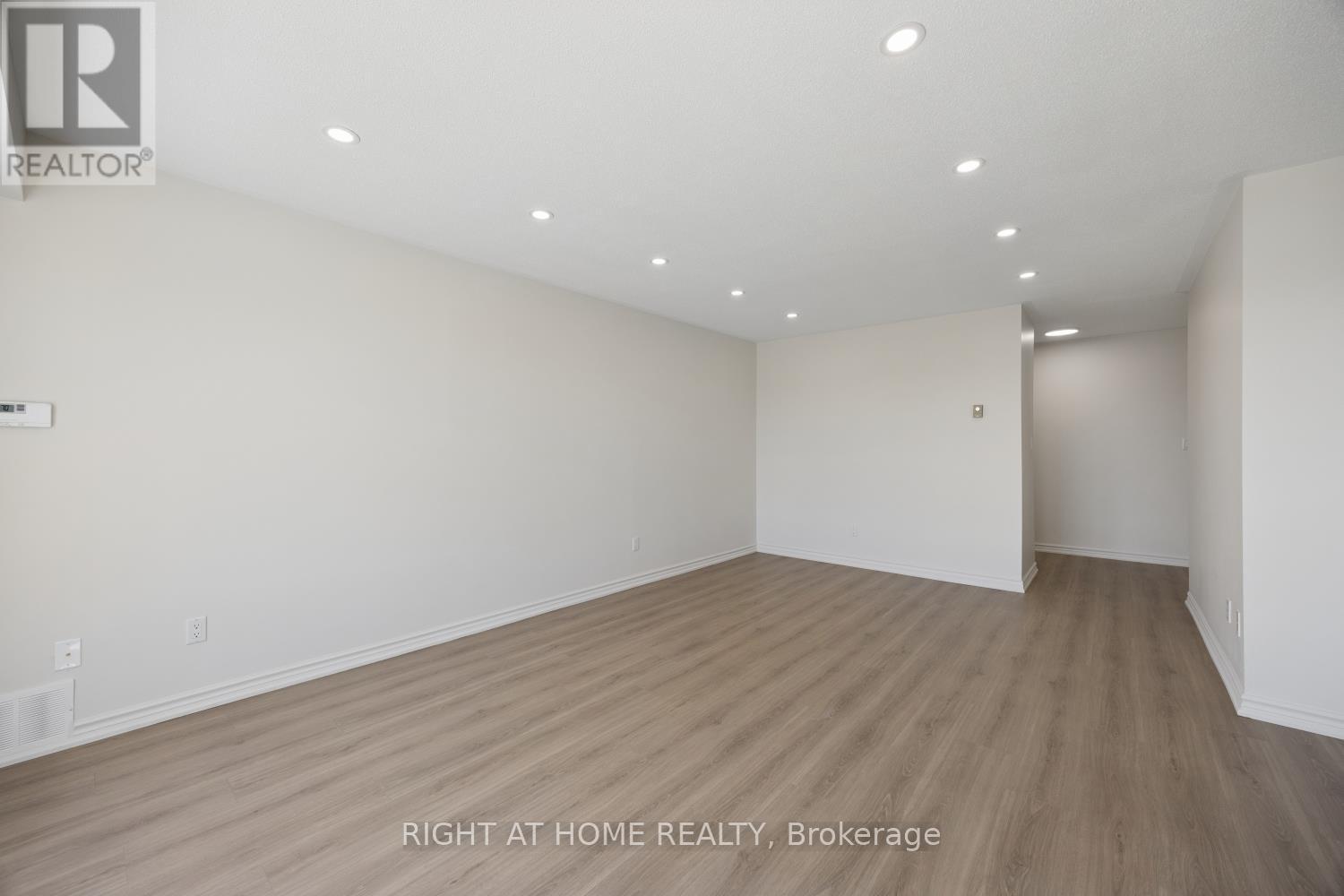 301 - 108 Water Street, Scugog (Port Perry), Ontario  L9L 1R2 - Photo 19 - E13024932