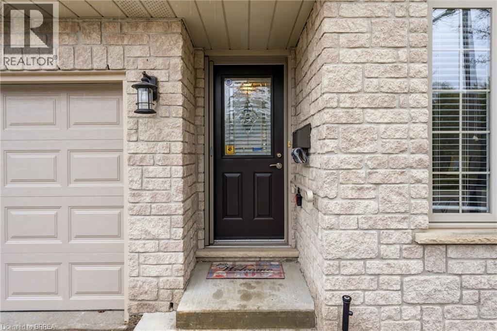 73 Morton Avenue Unit# 11, Brantford, Ontario  N3R 2N7 - Photo 3 - 40815398