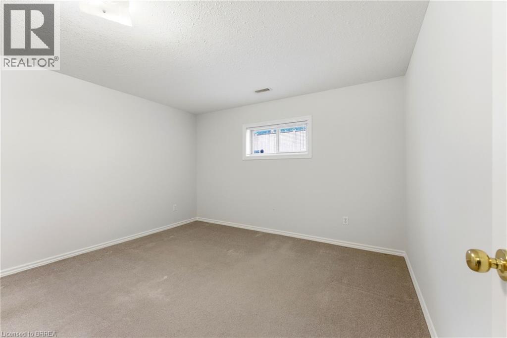 73 Morton Avenue Unit# 11, Brantford, Ontario  N3R 2N7 - Photo 22 - 40815398