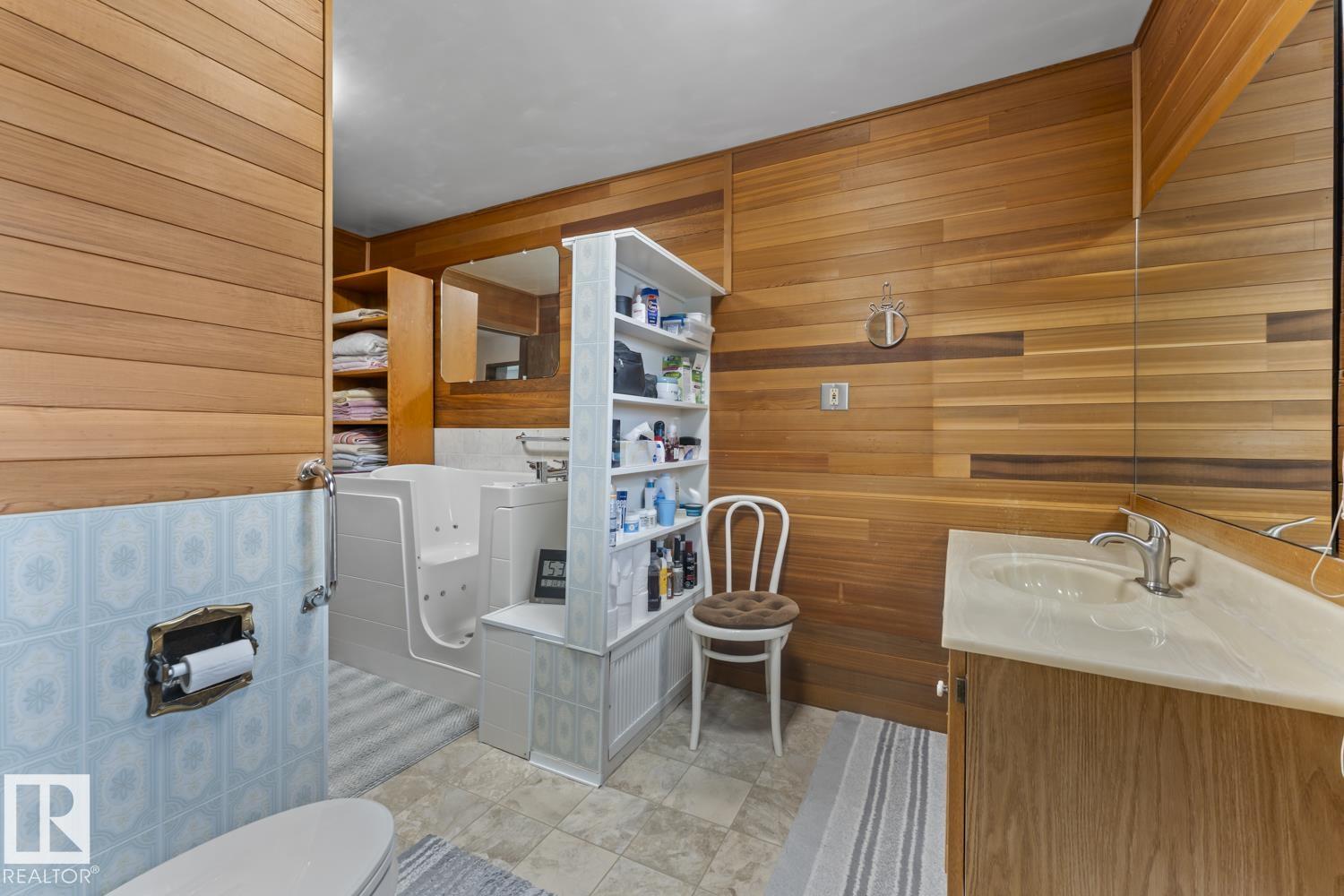 1102 13 Av, Cold Lake, Alberta  T9M 1J4 - Photo 25 - E4456060