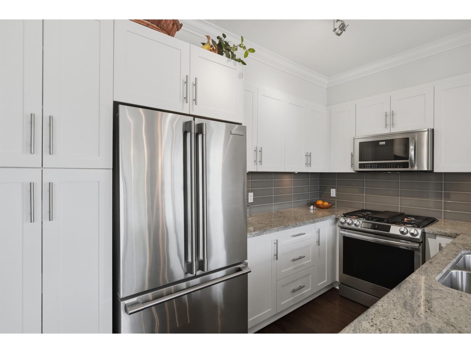 207 23285 Billy Brown Road, Langley, British Columbia  V1M 0C8 - Photo 10 - R3107907