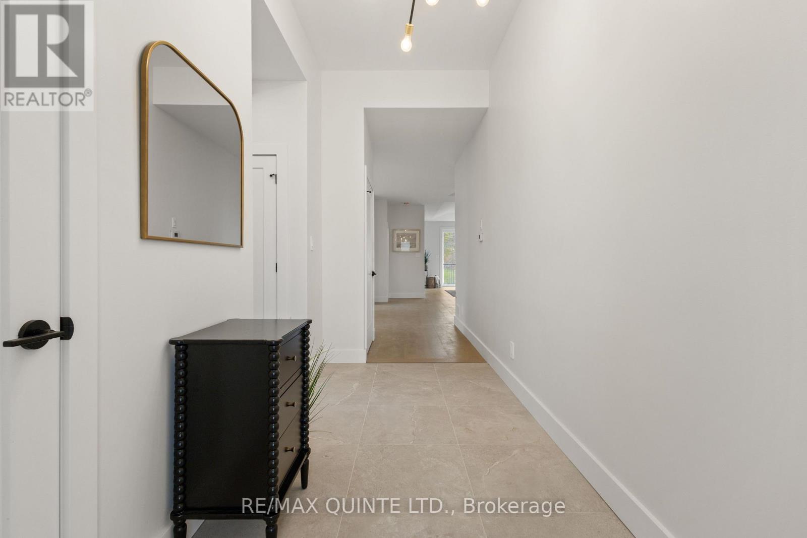 27 Exeter Court, Quinte West, Ontario  K8V 5P4 - Photo 13 - X13024992