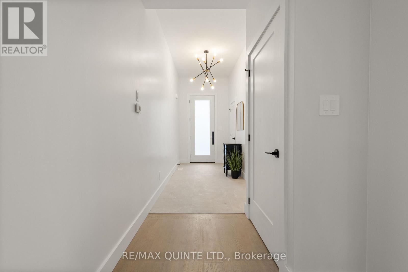 27 Exeter Court, Quinte West, Ontario  K8V 5P4 - Photo 14 - X13024992