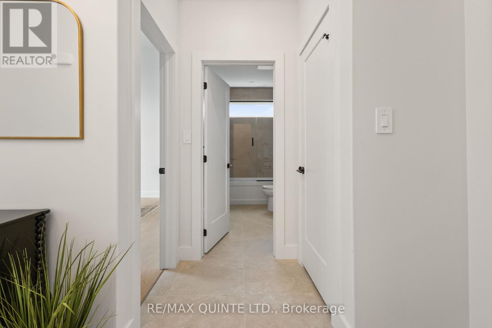 27 Exeter Court, Quinte West, Ontario  K8V 5P4 - Photo 18 - X13024992