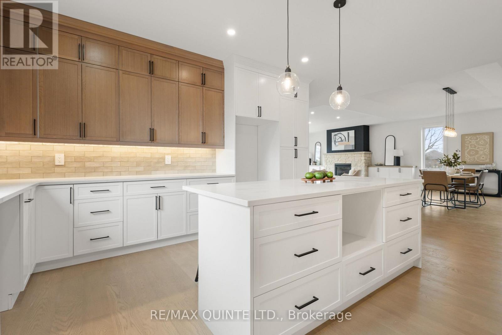 27 Exeter Court, Quinte West, Ontario  K8V 5P4 - Photo 25 - X13024992