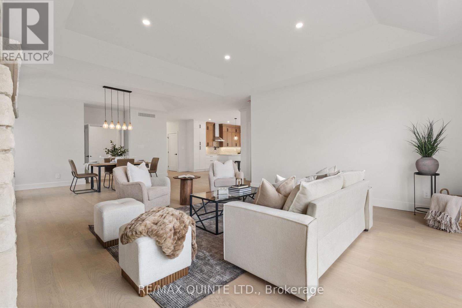 27 Exeter Court, Quinte West, Ontario  K8V 5P4 - Photo 33 - X13024992