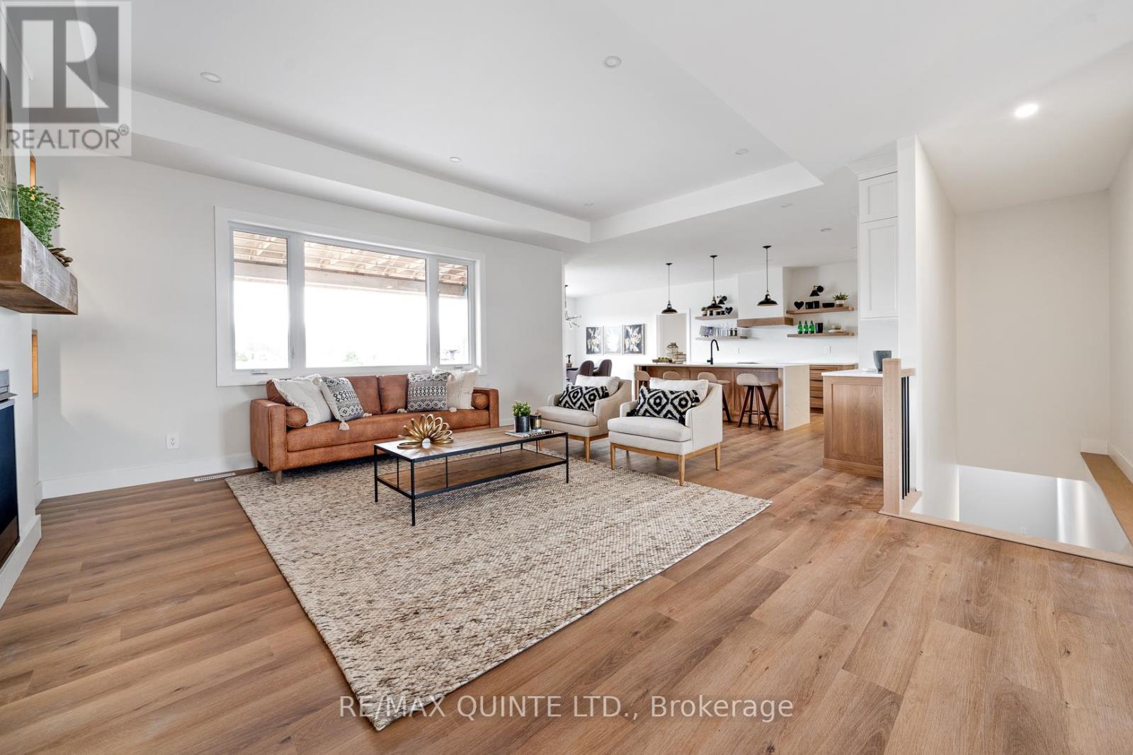 25 Leaside Drive, Prince Edward County, Ontario  K8N 4Z7 - Photo 12 - X13025018