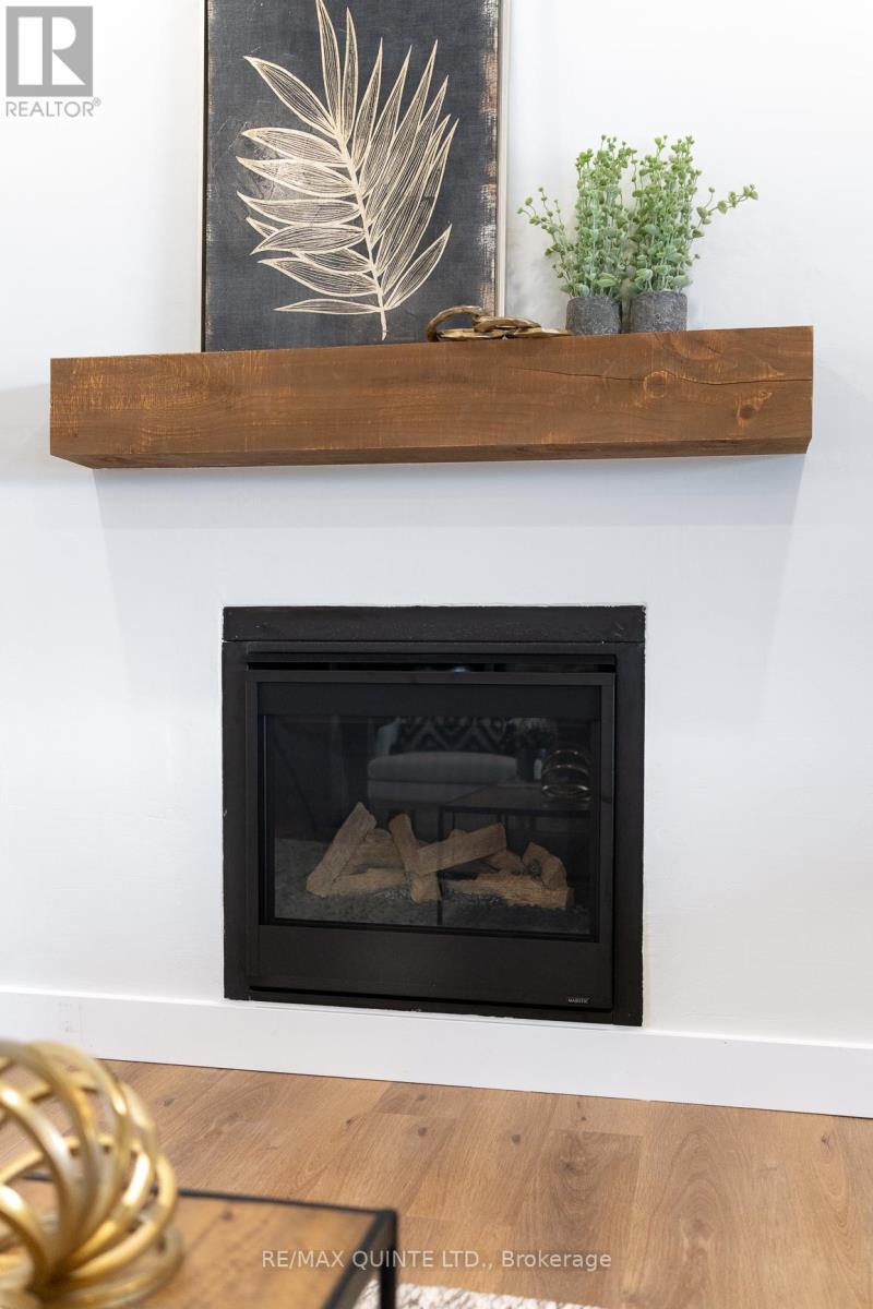 25 Leaside Drive, Prince Edward County, Ontario  K8N 4Z7 - Photo 13 - X13025018