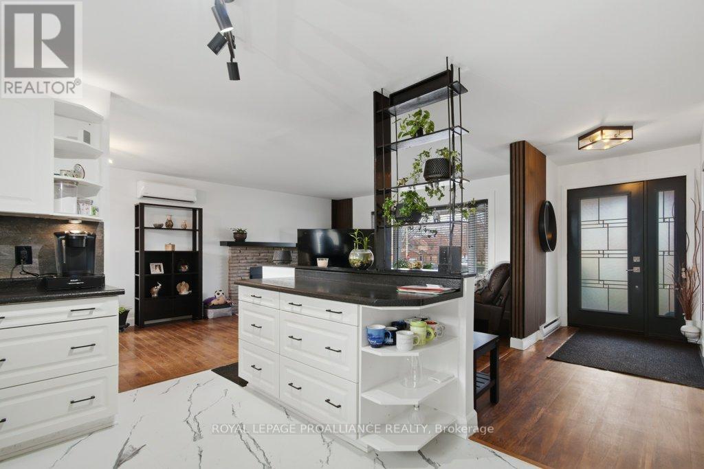 70 Tripp Boulevard, Quinte West, Ontario  K8V 5P6 - Photo 17 - X13025028