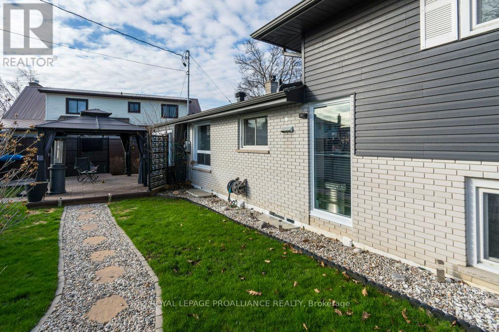 70 Tripp Boulevard, Quinte West, Ontario  K8V 5P6 - Photo 36 - X13025028