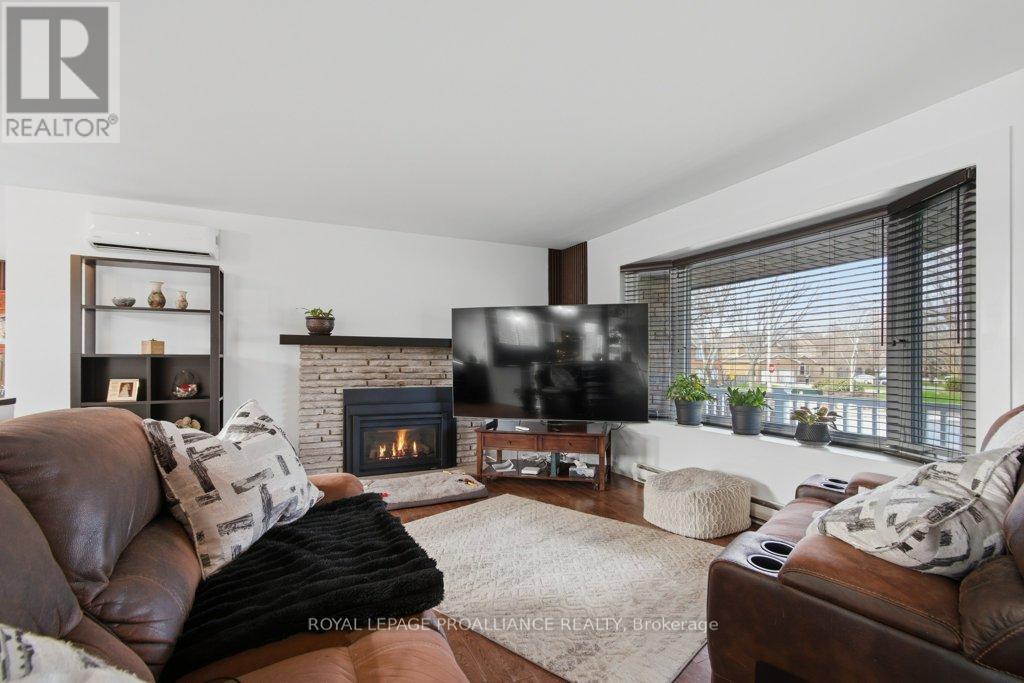 70 Tripp Boulevard, Quinte West, Ontario  K8V 5P6 - Photo 6 - X13025028