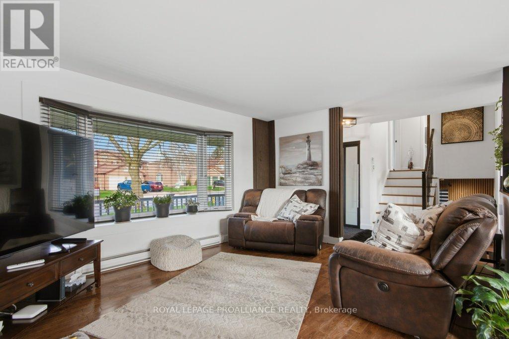 70 Tripp Boulevard, Quinte West, Ontario  K8V 5P6 - Photo 8 - X13025028