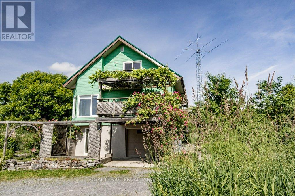 1558 Highway 96, Frontenac Islands, Ontario  K0H 2Y0 - Photo 1 - X13025030