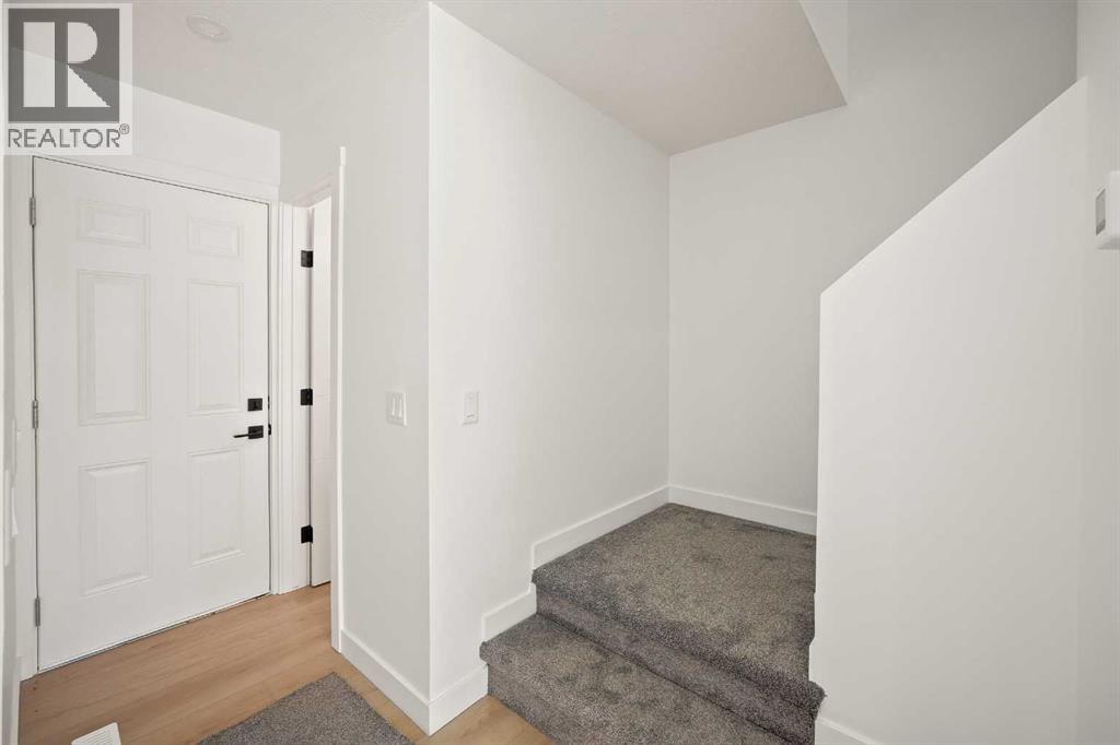 6404 24 Avenue NE, Calgary, Alberta  T1Y 3T8 - Photo 11 - A2290287