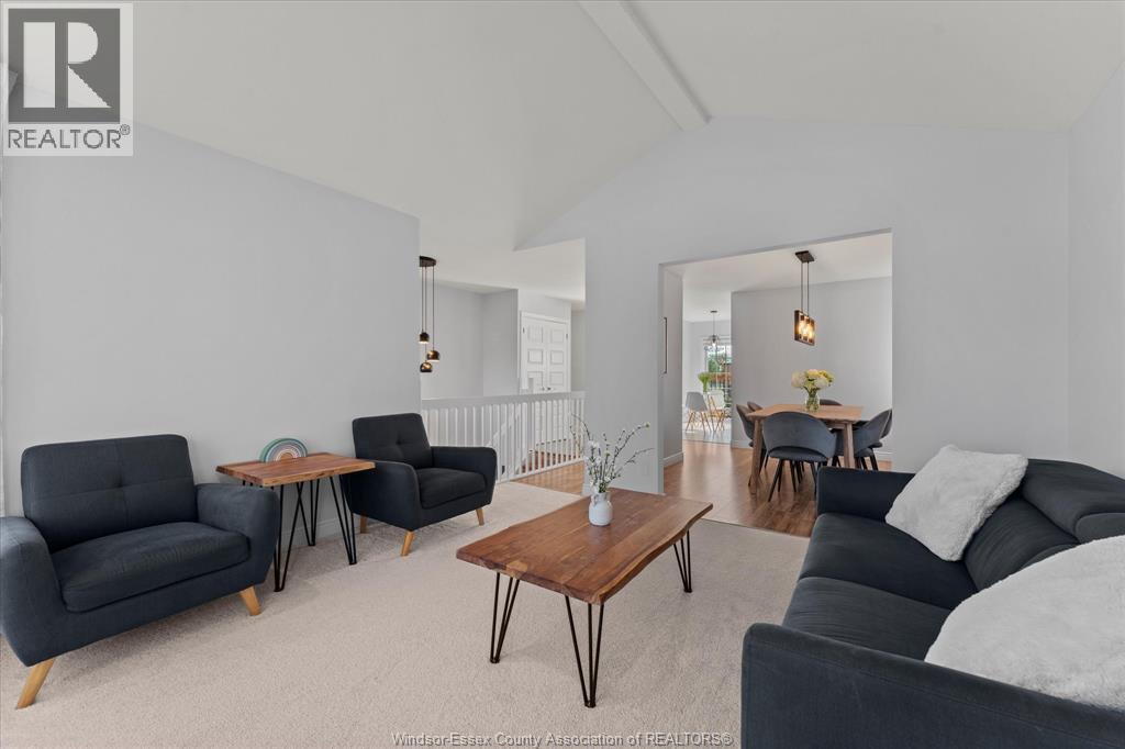 430 Woodridge Drive, Tecumseh, Ontario  N8N 4V5 - Photo 10 - 26008726