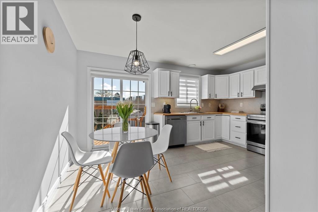 430 Woodridge Drive, Tecumseh, Ontario  N8N 4V5 - Photo 13 - 26008726