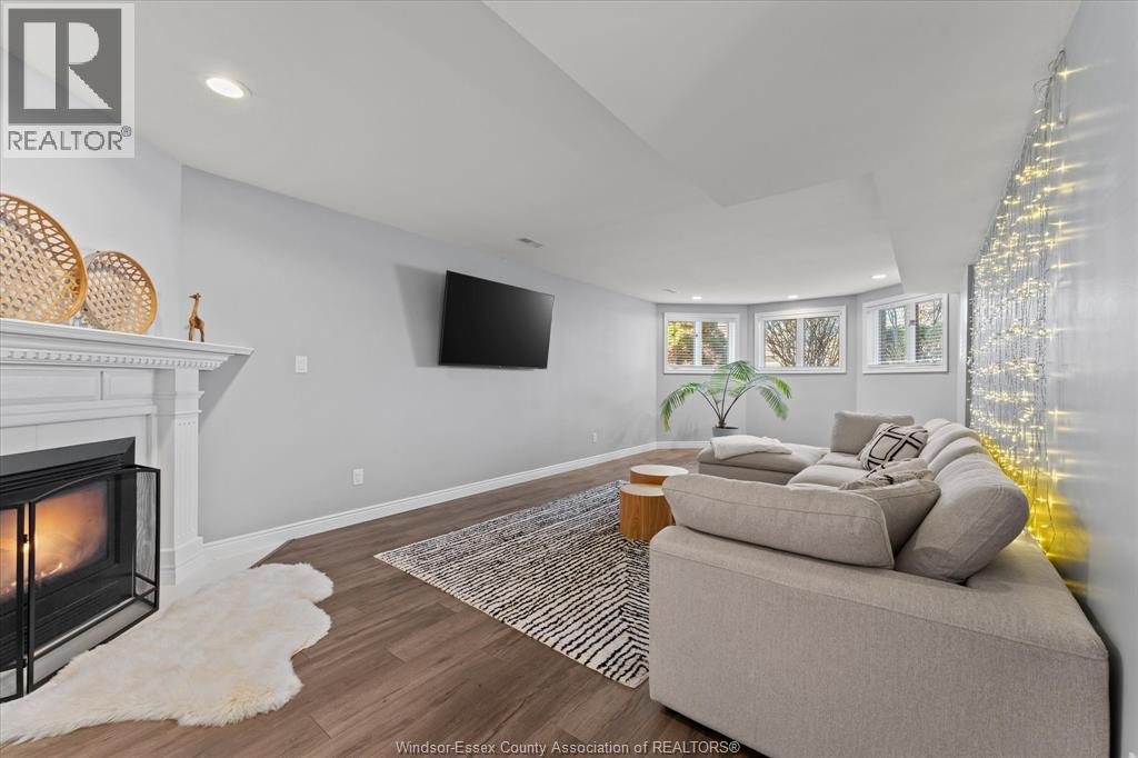 430 Woodridge Drive, Tecumseh, Ontario  N8N 4V5 - Photo 27 - 26008726