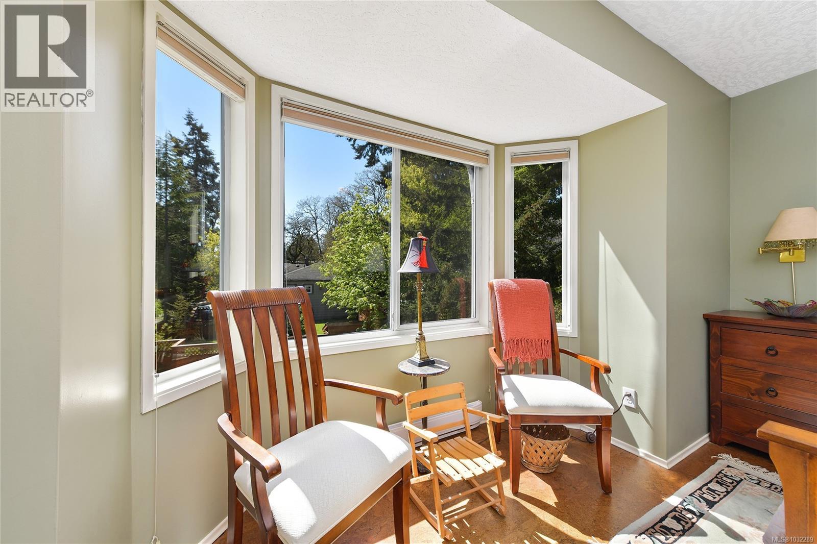 176 Island Hwy, View Royal, British Columbia  V9B 1G2 - Photo 10 - 1032289