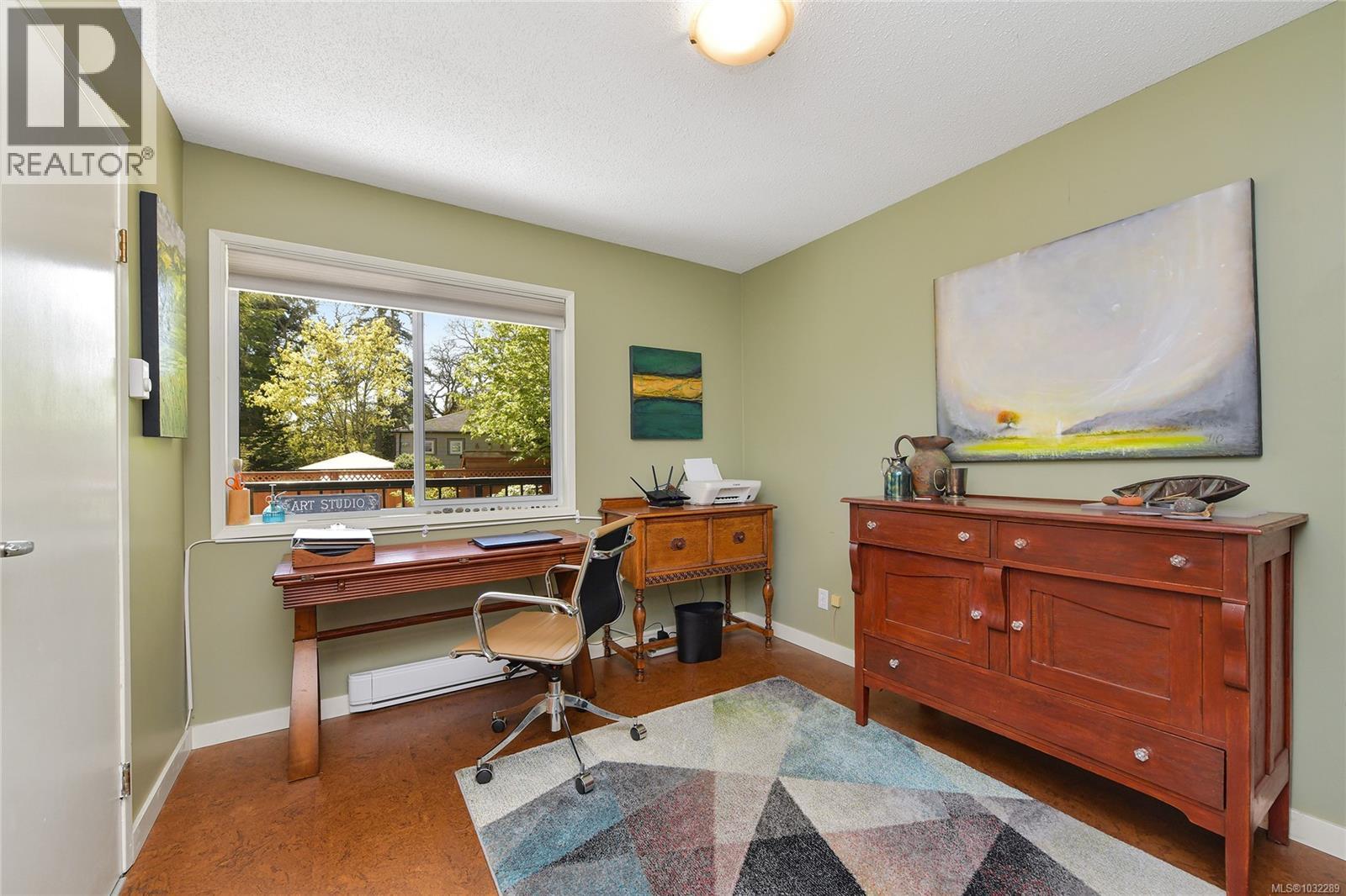 176 Island Hwy, View Royal, British Columbia  V9B 1G2 - Photo 18 - 1032289