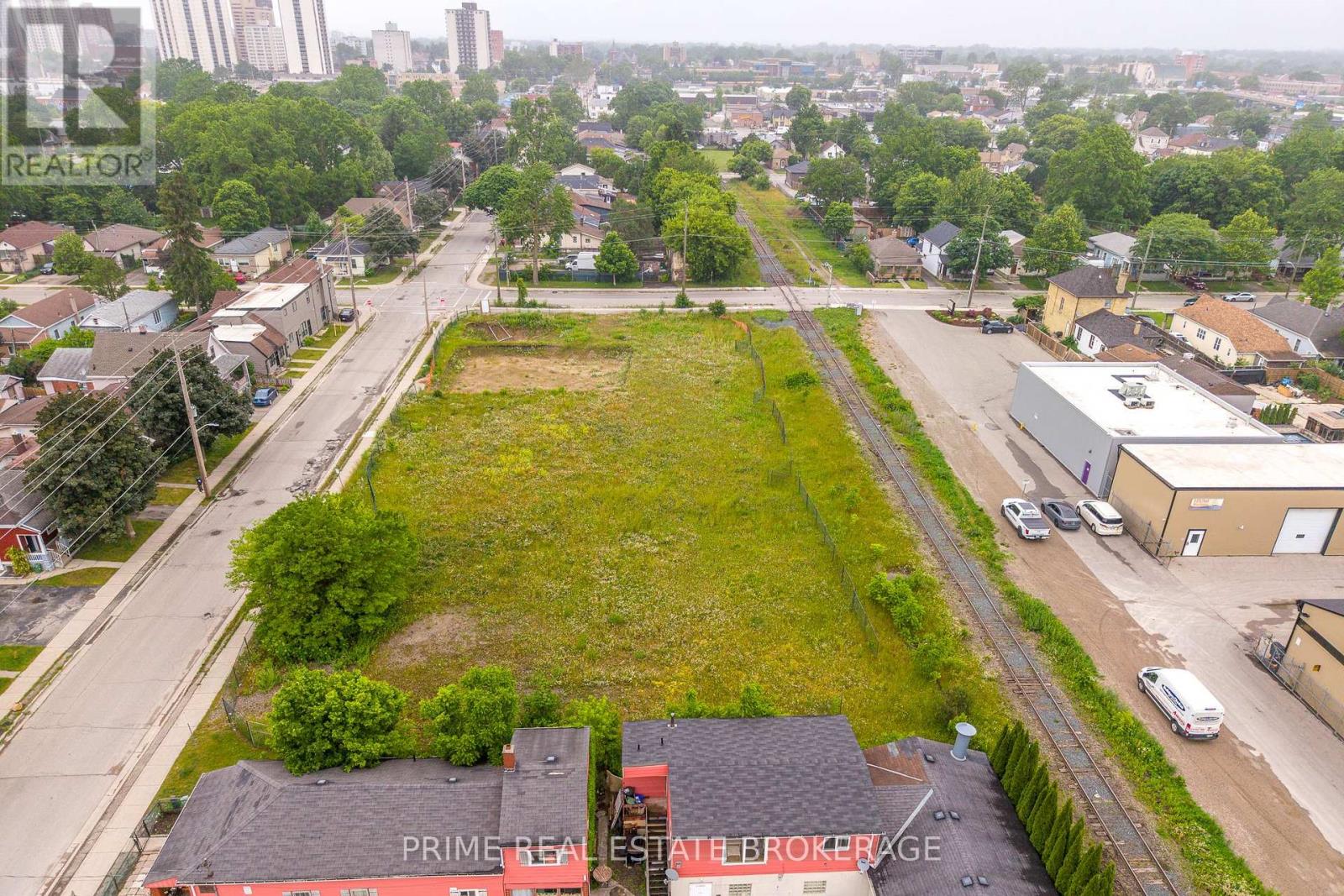 475 Grey Street, London East, Ontario  N6B 1H4 - Photo 6 - X13025024