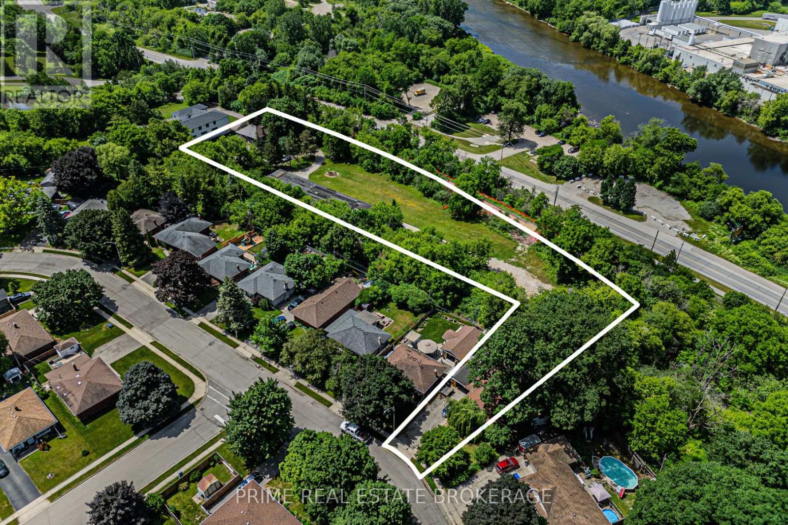 201 Water Street S, Cambridge, Ontario  N1R 8N6 - Photo 1 - X13025046