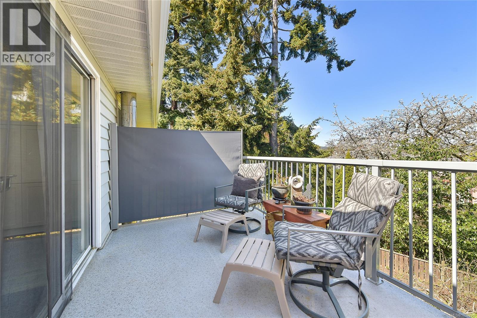 176 Island Hwy, View Royal, British Columbia  V9B 1G2 - Photo 14 - 1032289