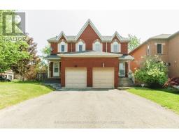 50 WIDDIFIELD AVENUE, Newmarket, Ontario