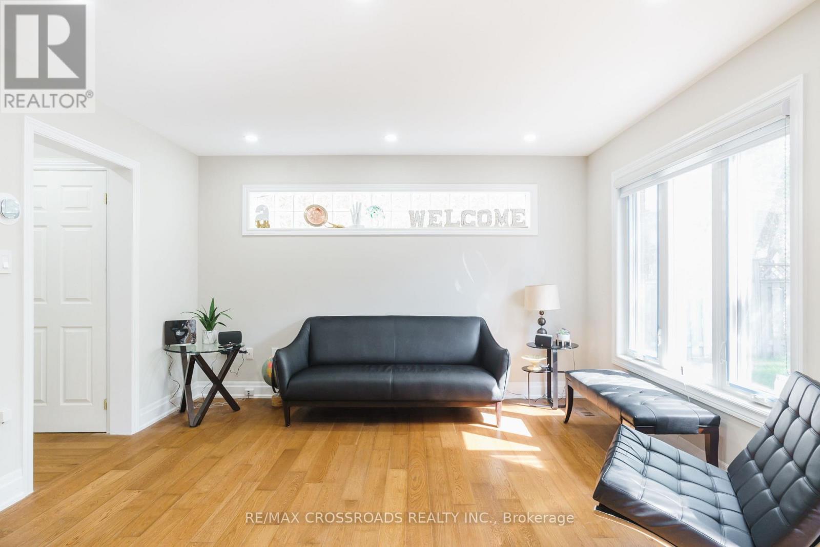 50 Widdifield Avenue, Newmarket, Ontario  L3X 1Z4 - Photo 7 - N13024710