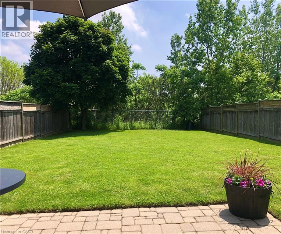 255 Hilltop Drive, Ayr, Ontario  N0B 1E0 - Photo 32 - 40822783