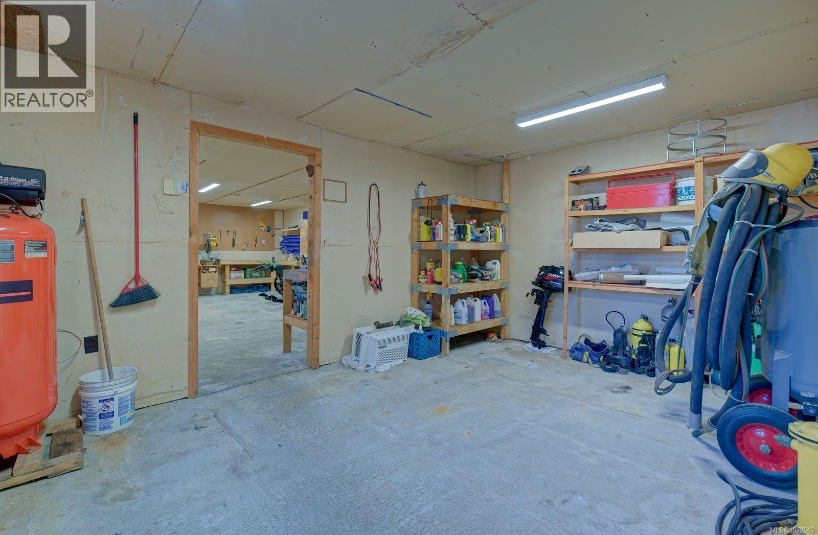 7079 Blackjack Dr, Lantzville, British Columbia  V0R 2H0 - Photo 36 - 1032949