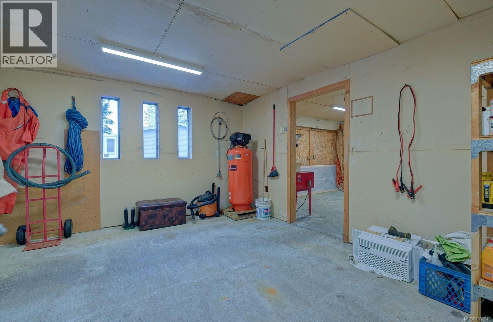 7079 Blackjack Dr, Lantzville, British Columbia  V0R 2H0 - Photo 37 - 1032949